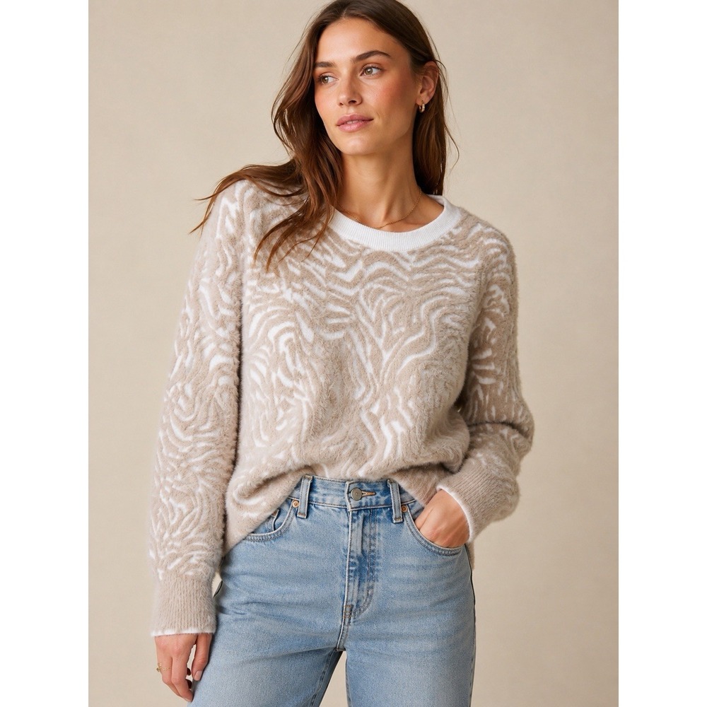 Pilcro Anthropologie Women's Sweater White Beige Fuzzy Soft Animal Print Small